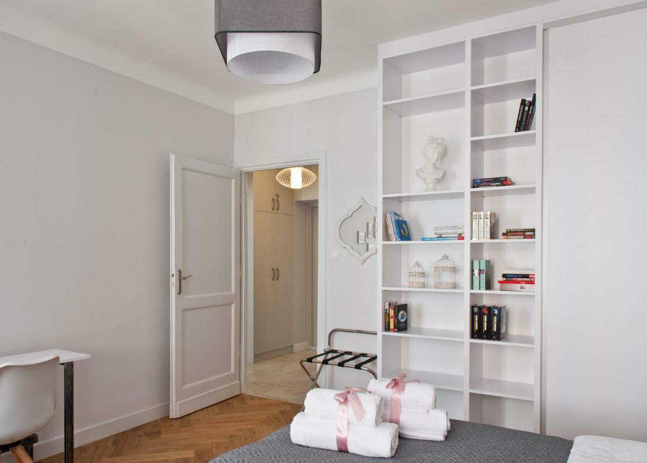 Red Brick Old Town Apartment Varsavia Esterno foto